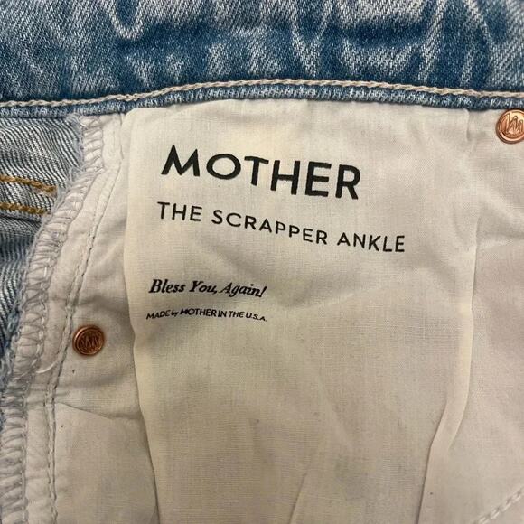 Mother Distressed Denim Jeans The Scrapper Ankle in Bless You Again Size 26 - Picture 6 of 9